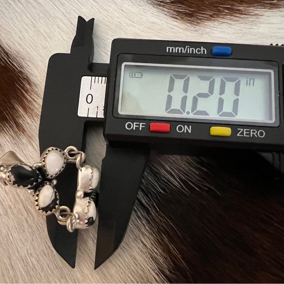 ❤️ White Buffalo Brushed Sterling 925 Navajo Style Southwestern Elegant Pendant - Picture 13 of 13